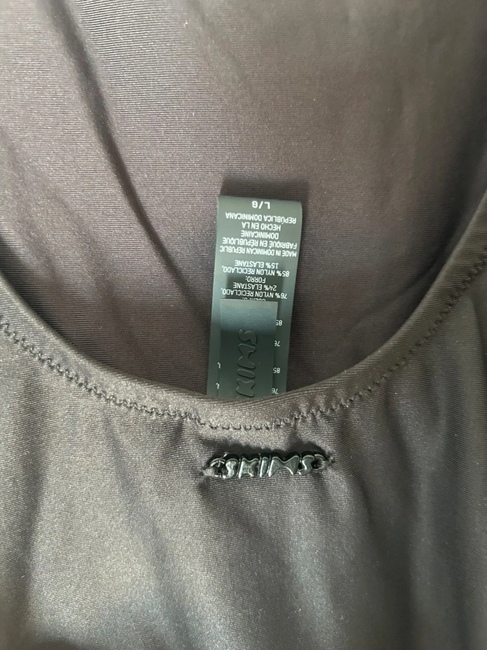 SKIMS One Piece Swimsuit Black Scoop Neck Large - Picture 4 of 4